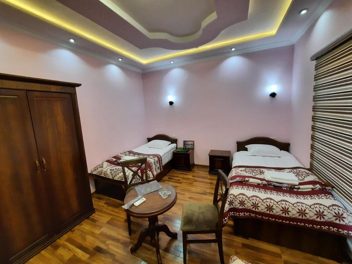 Vostok Hotel Samarkand Bagian luar foto
