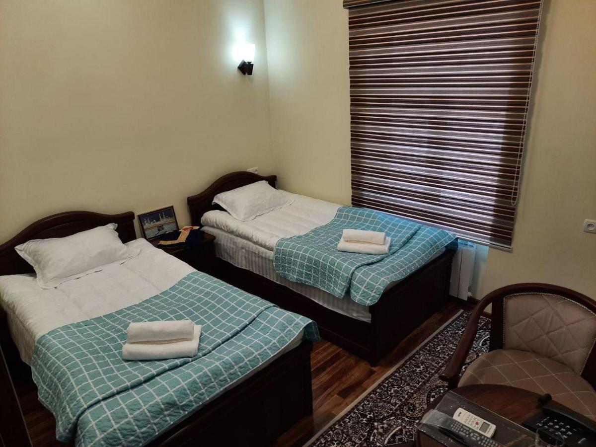 Vostok Hotel Samarkand Bagian luar foto